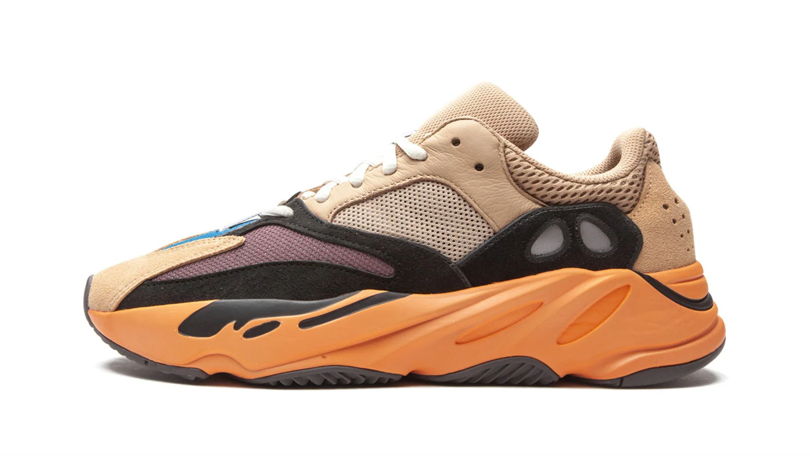 YEEZY BOOST 700 